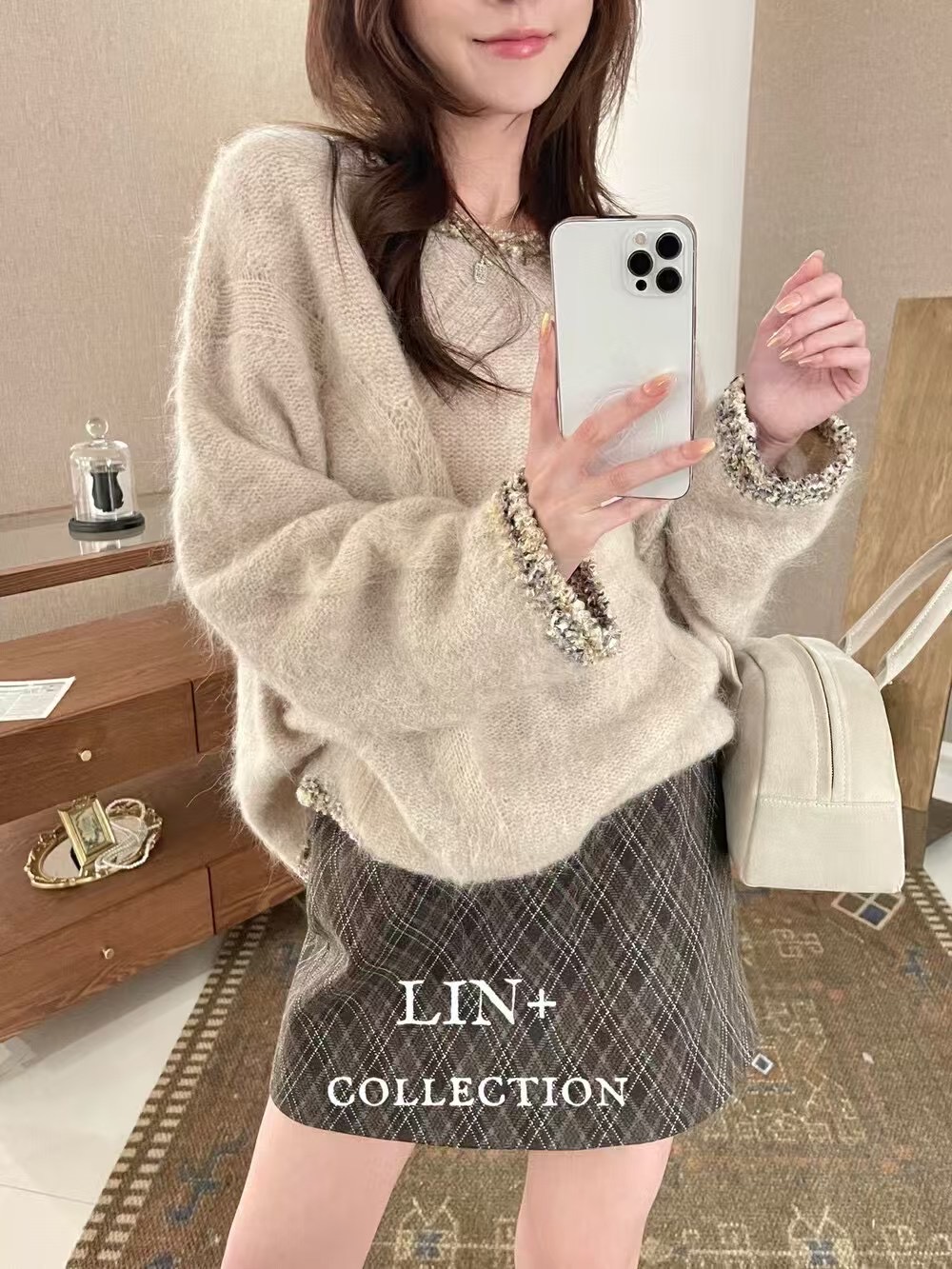 Spliced ​​lace mohair sweater for women in autumn and winter new style gentle style lazy soft and age-reducing knitted sweater
