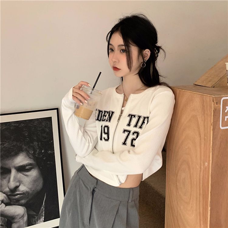 Short cardigan jacket for women spring and summer 2025 new loose slim long sleeves niche chic hot girl top