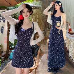 Photographed~ Petite Vintage Floral Dress with V-Neck Strapless Maxi Dress for Spring Summer, Waist Cinching, Youthful A-Line Skirt