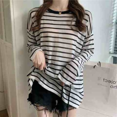 Striped knitted base shirt for women in early autumn thin European sunscreen blouse lazy style loose mask T-shirt top