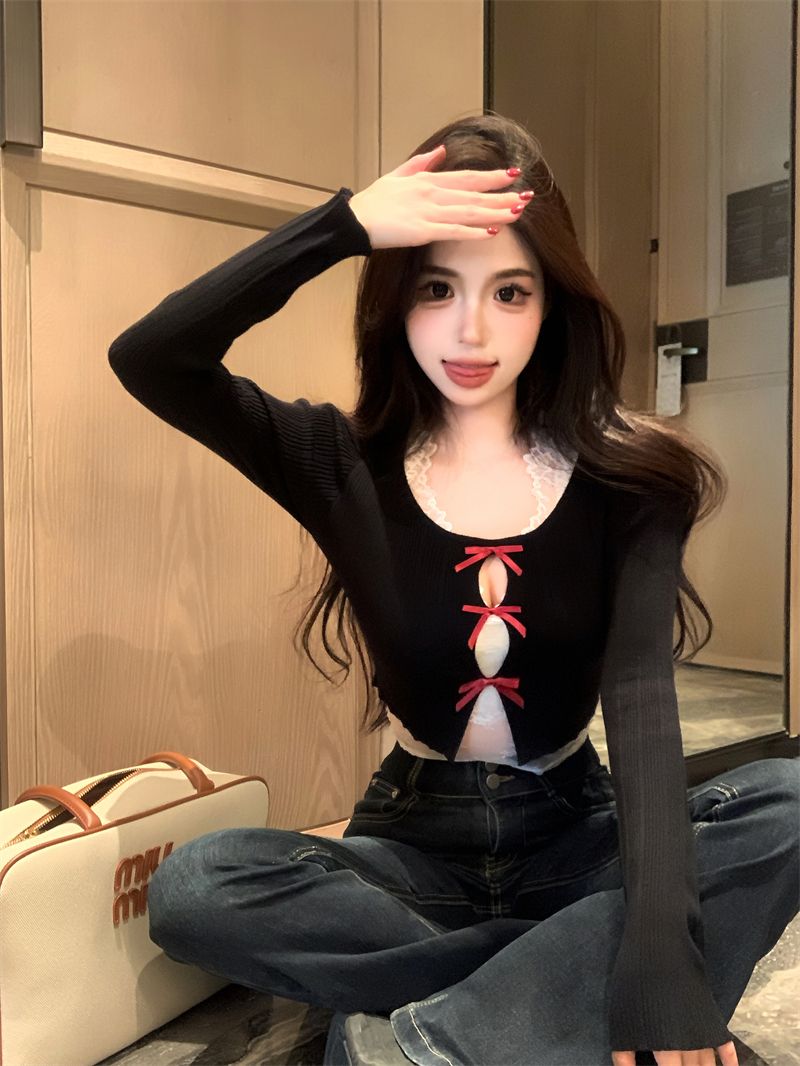 High-quality fabric with bow-knot hollow round neck long sleeve slim fit and sexy girl design short top