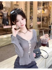 維斯小姐芭蕾夢想減齡少女蝴蝶結鏤空深V翻領上衣薄款針織衫