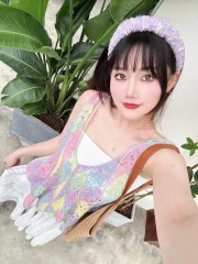 2025彩虹漸變多巴胺吊帶小背心女夏外穿設計感鏤空罩衫寬鬆上衣