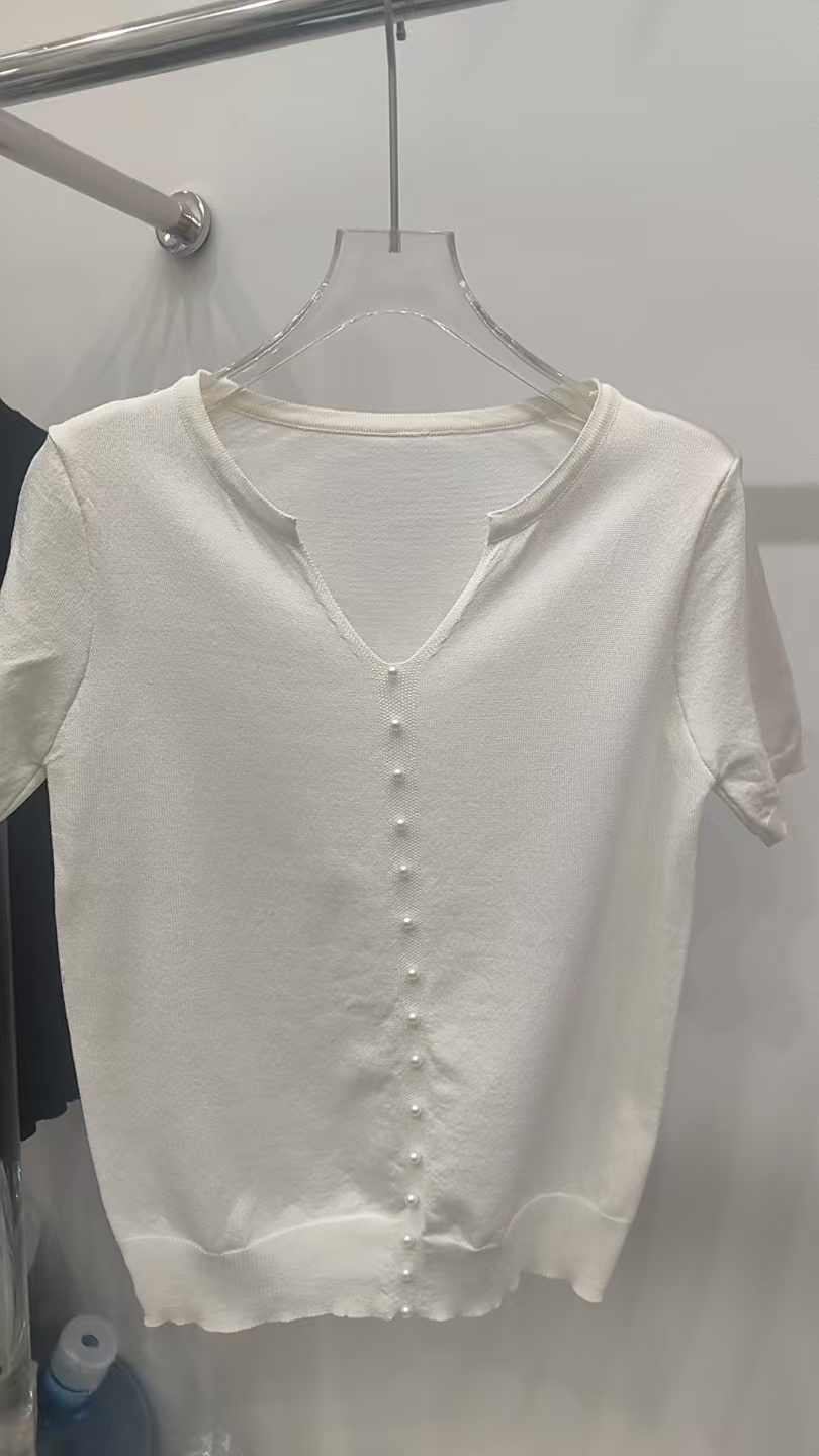 V領套頭單排扣泡泡袖寬鬆顯瘦針織衫女夏季冰絲短袖上衣新款