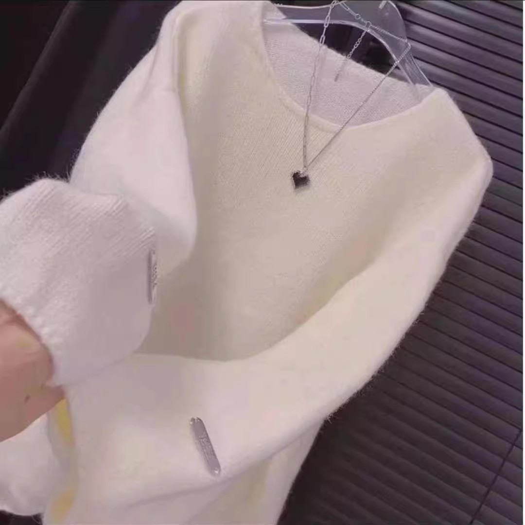 白色韓版寬鬆遮肉打底上衣女春秋氣質百搭毛衣圓領慵懶長袖針織衫