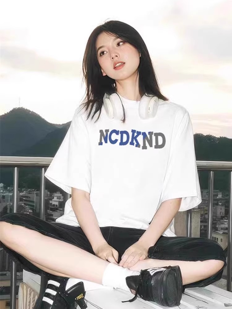 High-quality pure cotton 200g 100% cotton combed tight high-quality workmanship short-sleeved T-shirt for women