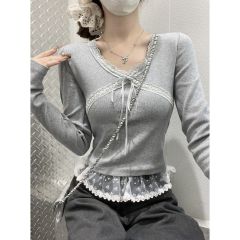 Original quality V-neck lace spliced ​​cross long-sleeved T-shirt for women with slim slim short base grey top