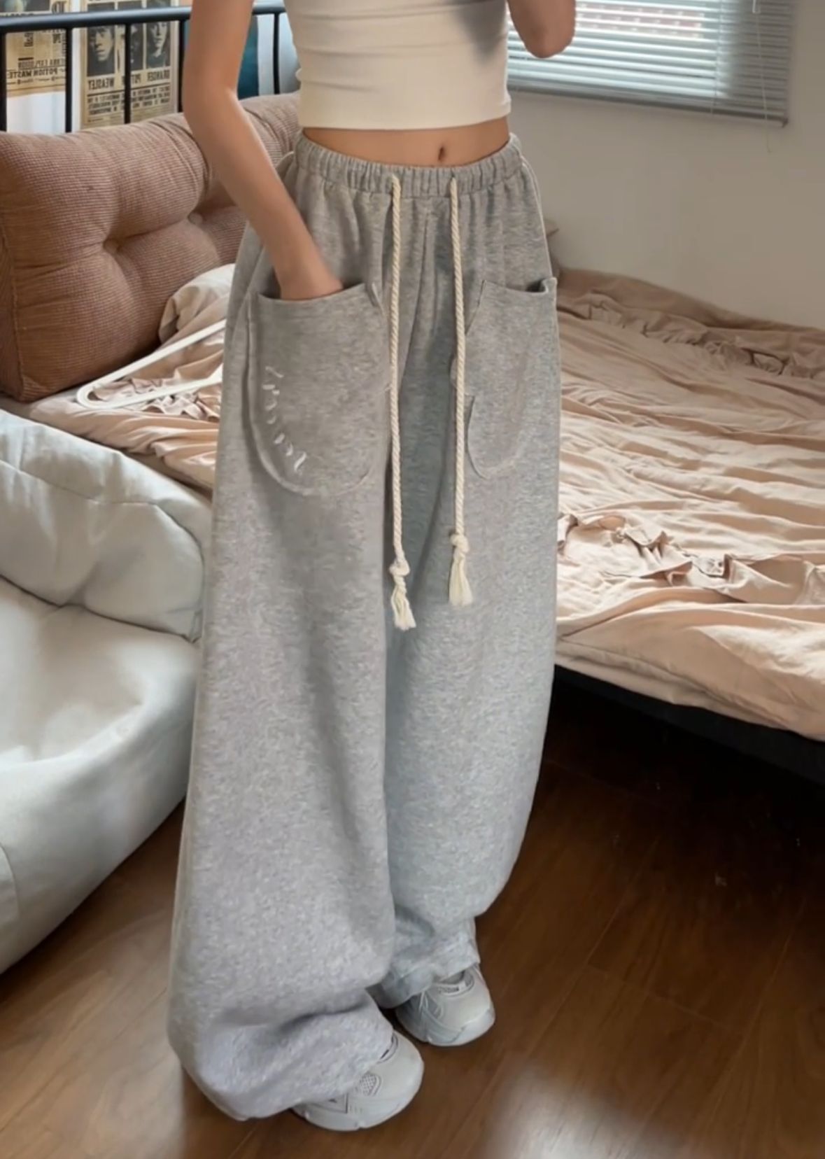 American loose lazy style scimitar sports sweatpants for women 2025 spring retro jazz dance wide-leg straight casual pants