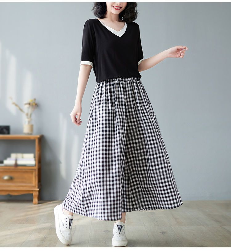 Cotton and linen plaid literary large-size wide-leg pants for women in summer high-waisted slim loose casual and versatile nine-point straight pants for women