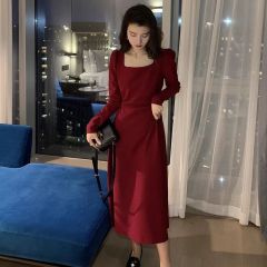 Red dress for women French long-sleeved engagement dress for daily wear Hepburn little red dress with high-end temperament autumn and winter