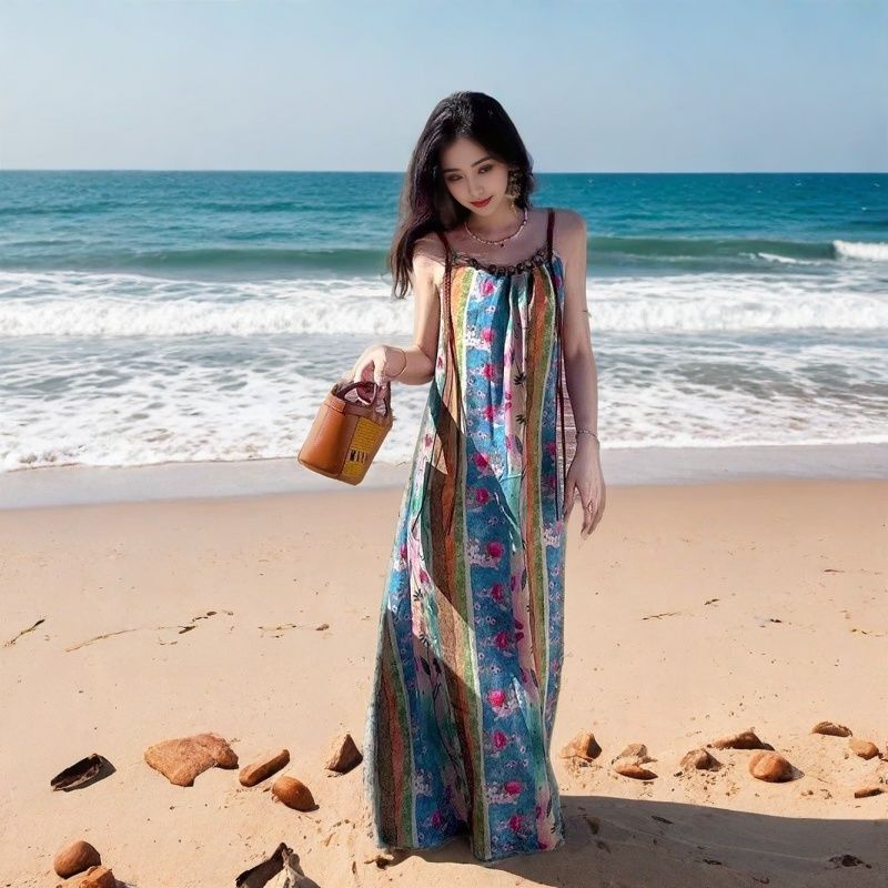 Yunnan Dali ethnic style beach vacation beach skirt suspender floral dress women's new summer loose skirt