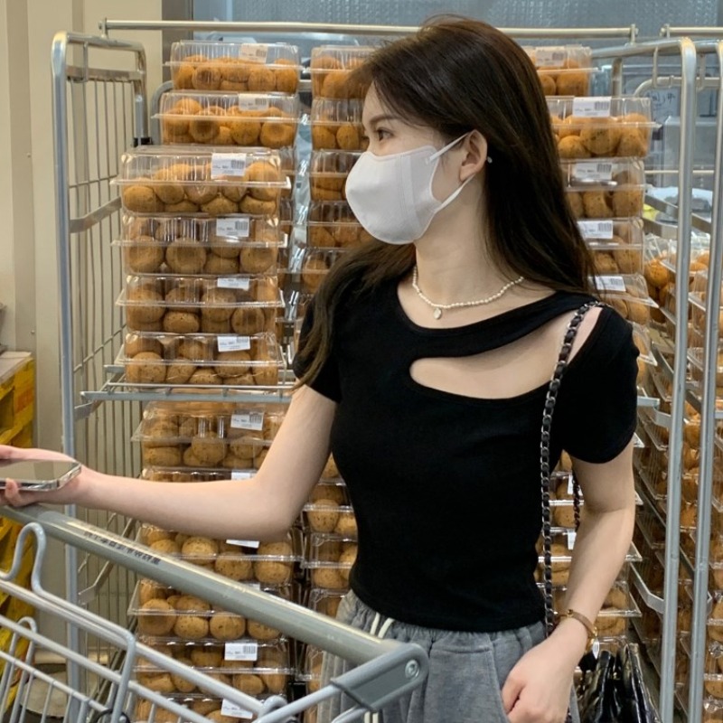 95棉 好質量短袖t恤女設計感小眾ins夏季顯瘦別致不規則短款