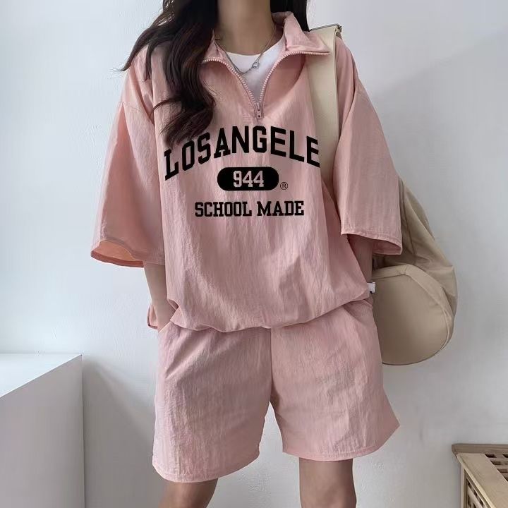 Casual sportswear suit for women in summer 2025 new short-sleeved shorts campus style cute girl running two pieces