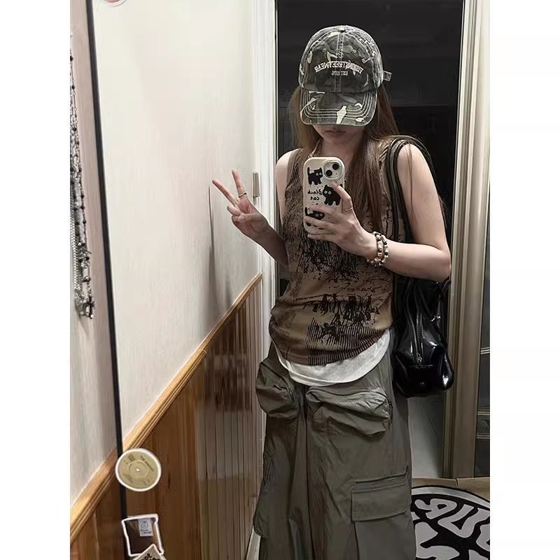 卡其色吊帶背心女2025夏季美式復古印花坎肩朋克風辣妹無袖上衣潮