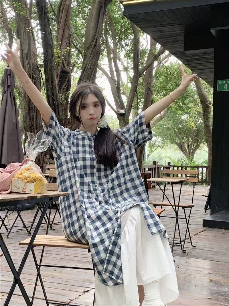 Retro plaid dress for women in summer French style loose short sleeve single row button-up shirt midi skirt