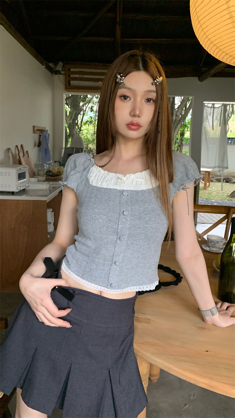蕾絲拼接假兩件短袖T恤女夏季芭蕾風針織短款打底上衣
