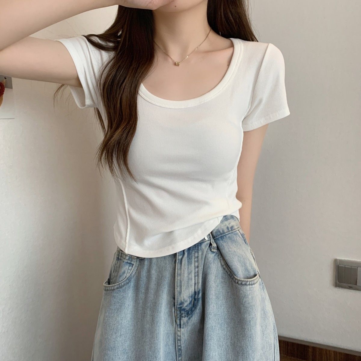 不規則u領短袖t恤女夏季韓版修身高腰短款