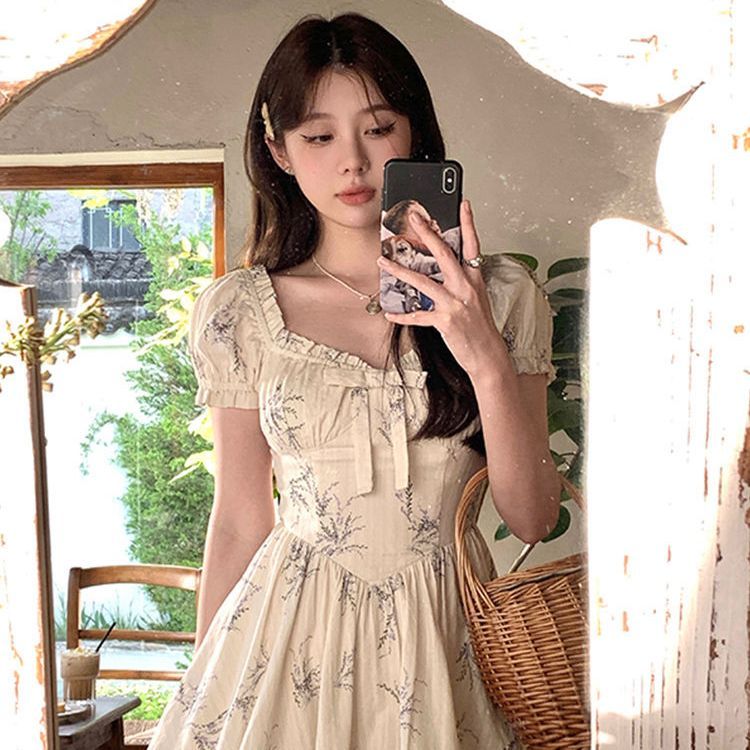 法式小眾設計蝴蝶結碎花連衣裙女2025新款夏季收腰氣質小個子短裙