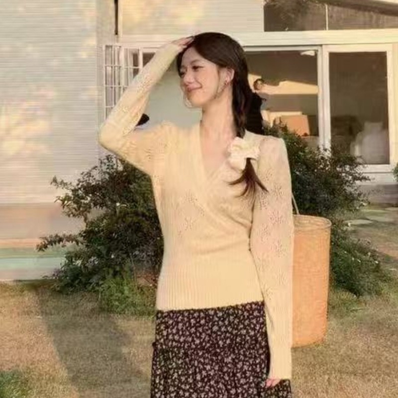 小香風交叉鏤空花邊系帶針織開衫女春裝坎肩外搭罩衫顯瘦疊穿上衣