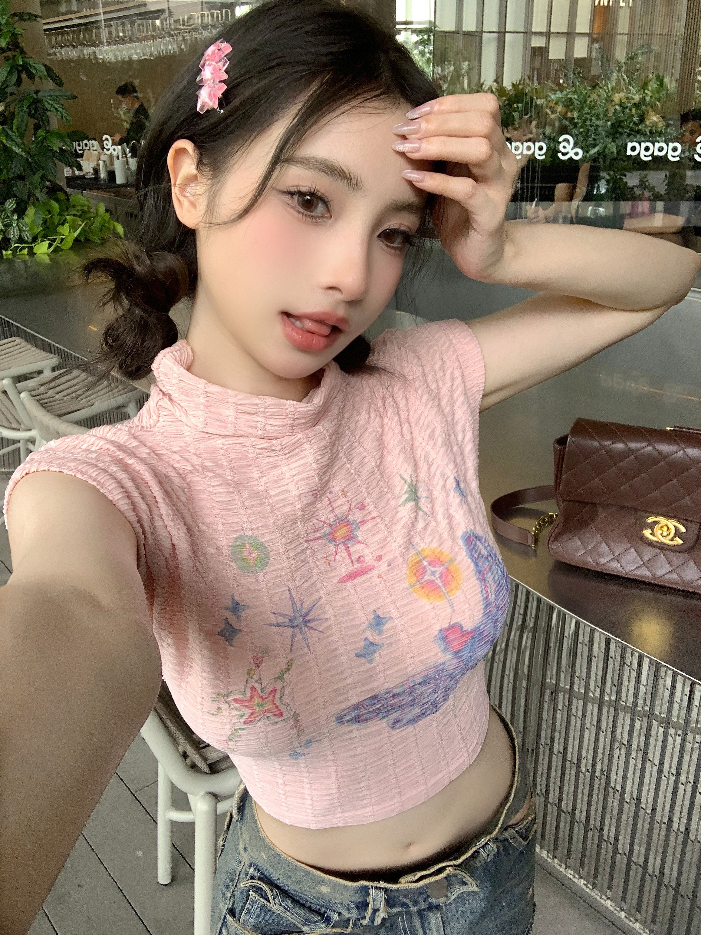 夏日多巴胺女孩穿搭粉色無袖女辣妹短款甜酷小眾上衣