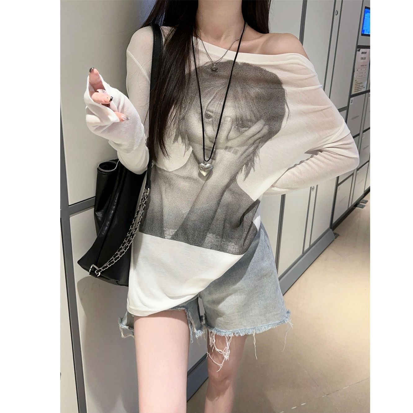 天絲螺紋印花長袖防曬T恤女秋一字領斜肩薄款罩衫寬鬆休閒上衣