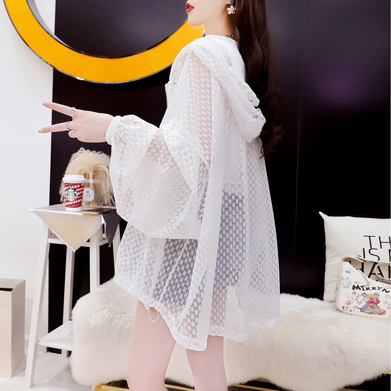 Official photo of polyester fiber summer 2025 design niche hollow hooded sun protection jacket for women