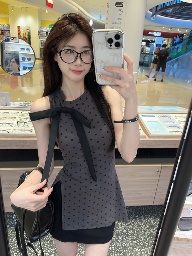 法式氣質小眾立體蝴蝶結無袖背心女夏季設計感不規則開叉波點上衣