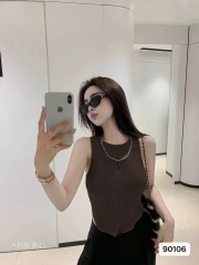 2025 spring and summer new pure color round neck French pure version sexy personality Korean version ins trendy sweet spicy C knitted vest rock