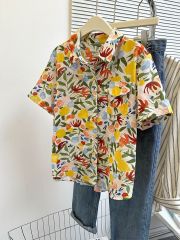 Retro Hong Kong style printed short-sleeved shirt for women in summer large size design sense Hawaiian vacation style beach casual floral shirt