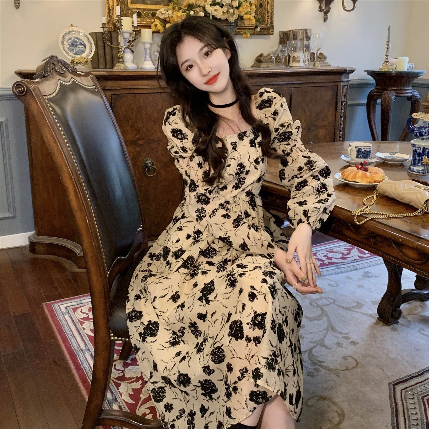 時尚新款女秋裝連衣裙長袖碎花裙英倫風女神范法式感冷淡風裙子