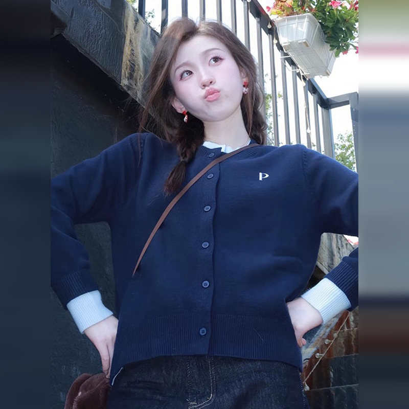 藏青色開衫毛衣女春季2025新款超好看拼接圓領針織衫假兩件上衣