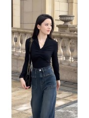 French-Style High-End Black Shoulder V-Neck Long-Sleeve T-Shirt for Women - Early Spring, Elegant & Commute-Friendly, Versatile with Pleated Waist Top