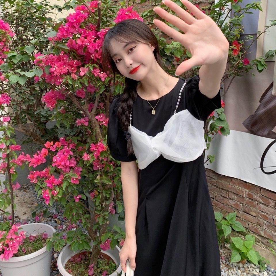 Summer 2025 new fake two-piece slim dress for women with straps and bows waist-hugging temperament medium-length Platycodon skirt