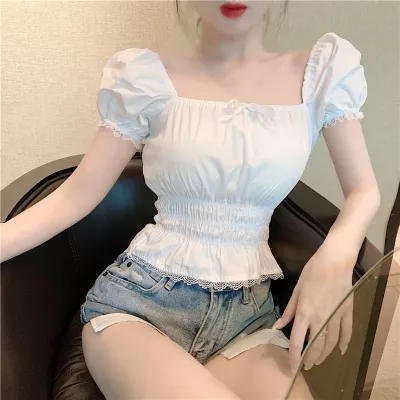 夏季新款修身法式復古蕾絲方領襯衫女短袖泡泡袖小衫收腰短款上衣
