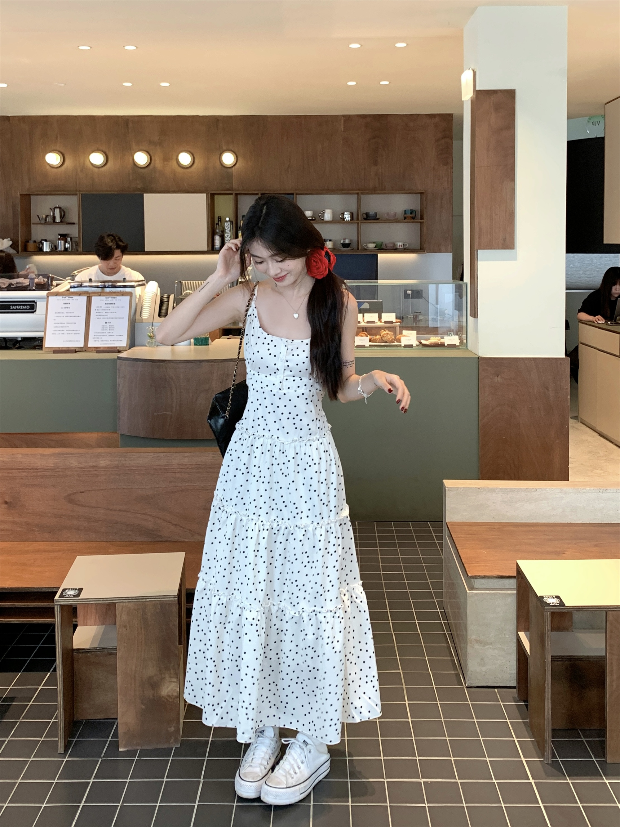 實拍~美式高級感顯瘦百搭波點吊帶連衣裙女