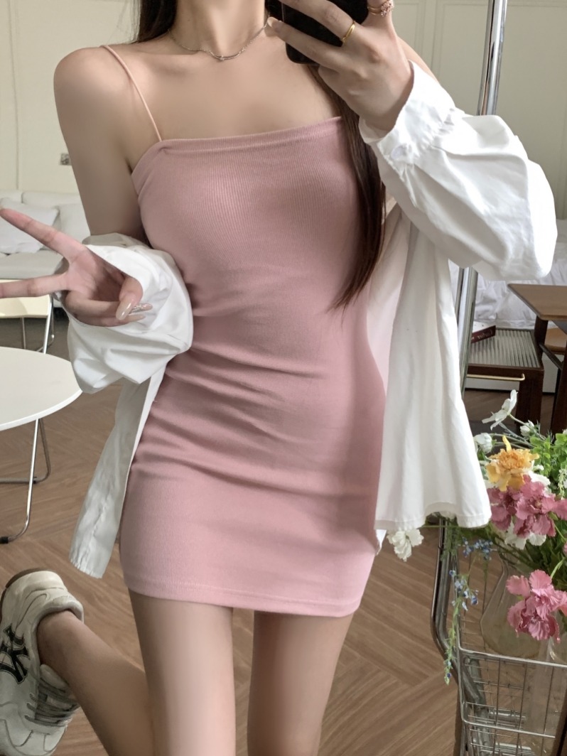 夏裝新款ins裸粉法式吊帶連衣裙女純欲風緊身辣妹包臀裙
