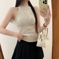 辣妹純欲鏤空掛脖露肩針織背心女春季2025新款修身顯瘦短款上衣潮