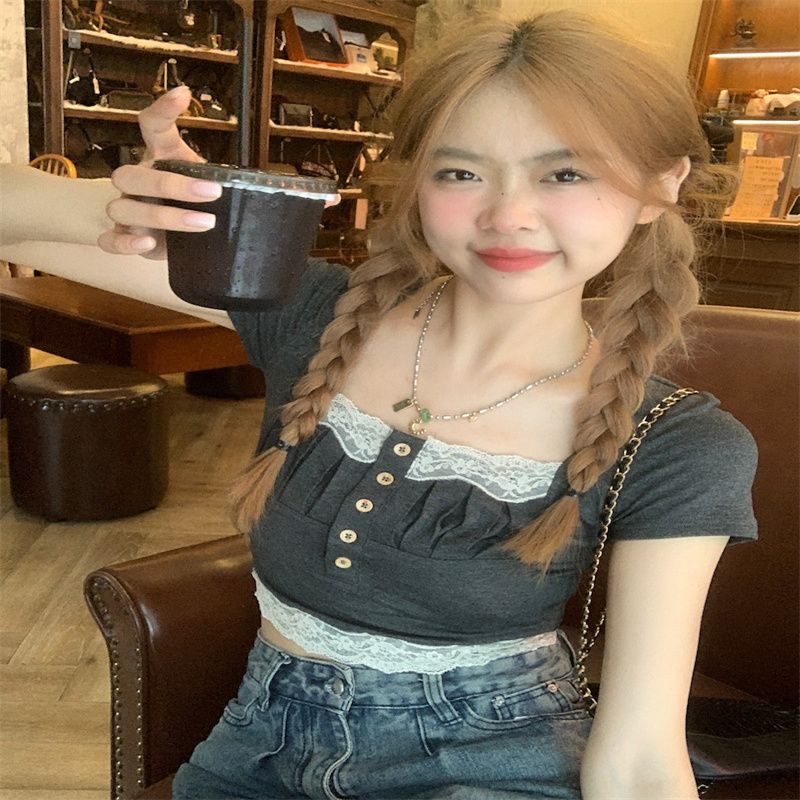 French lace spliced ​​square collar short-sleeved T-shirt for women in summer 2025 new style short slim slim top trendy