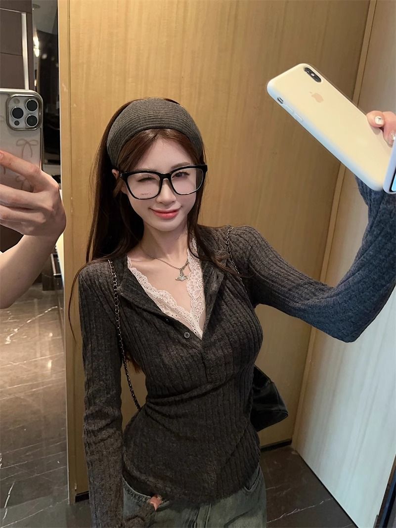辣妹純欲假兩件小眾蕾絲拼接女冬季設計感修身打底上衣