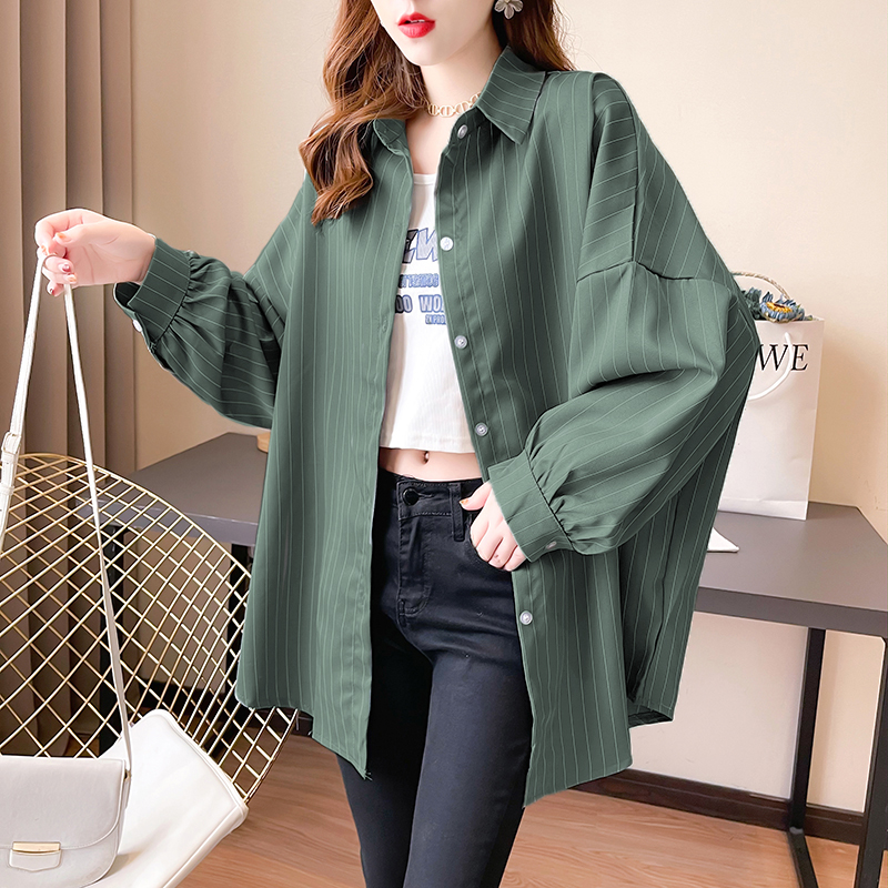 Real shot 100% polyester fiber spring and autumn 2025 design striped POLO collar long sleeve shirt for women