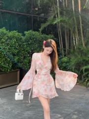 Real shot of pink floral strap chiffon large V-neck shirt slim-fitting slim dress