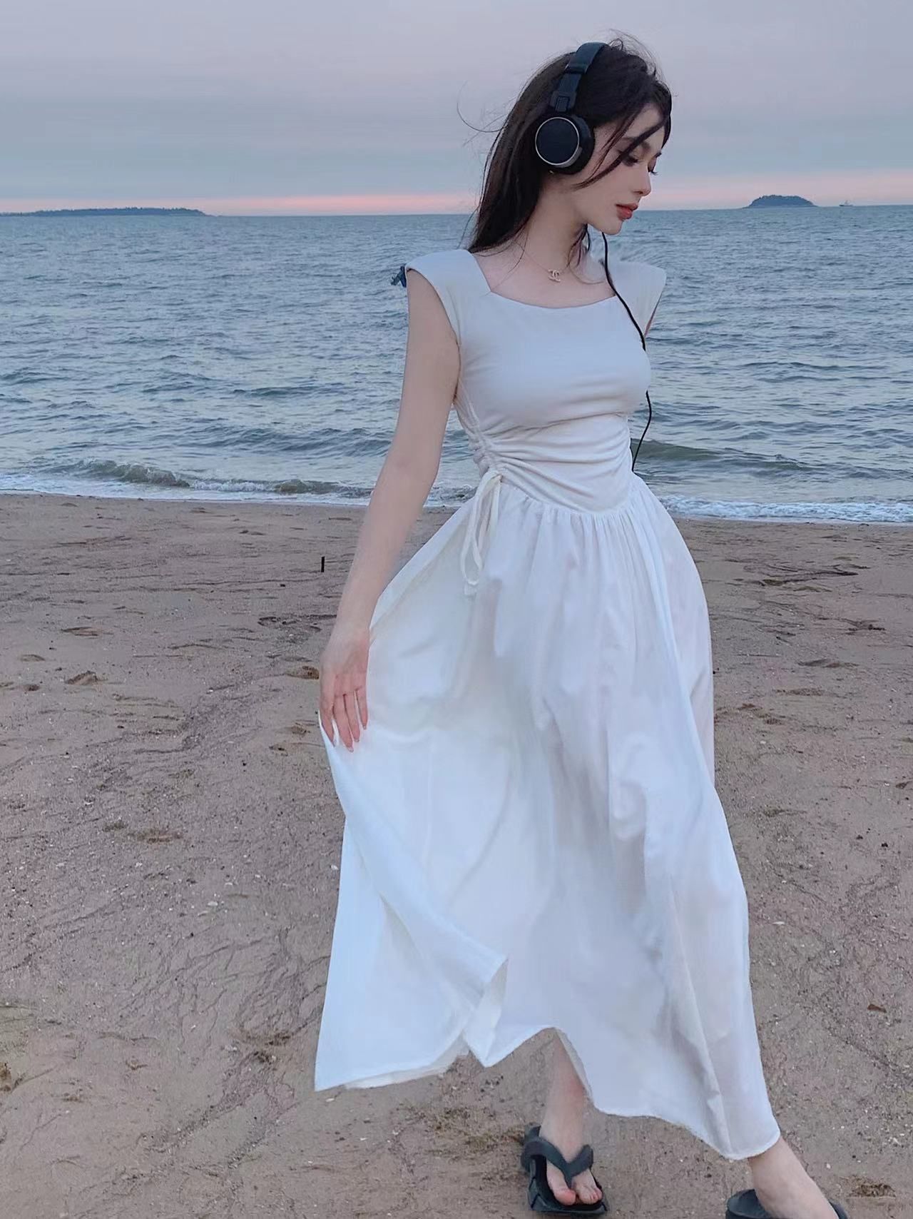 辣妹背心連衣裙女裝夏季新款收腰拼接方領裙子無袖中長裙