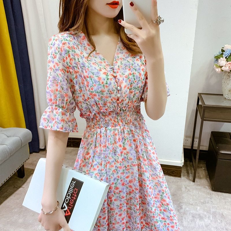 Floral skirt long skirt new fairy skirt 2025 V-neck temperament summer short-sleeved waist dress