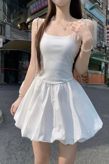 French gentle style white suspender dress for women in summer slim fit slim flower bud skirt
