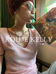 短袖t恤女2025夏季新款寬鬆顯瘦正肩短款v領遮肉小個子上衣