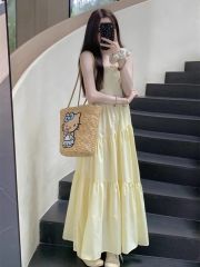2025 summer temperament sweet vacation style fairy yellow suspender dress small dopamine wear