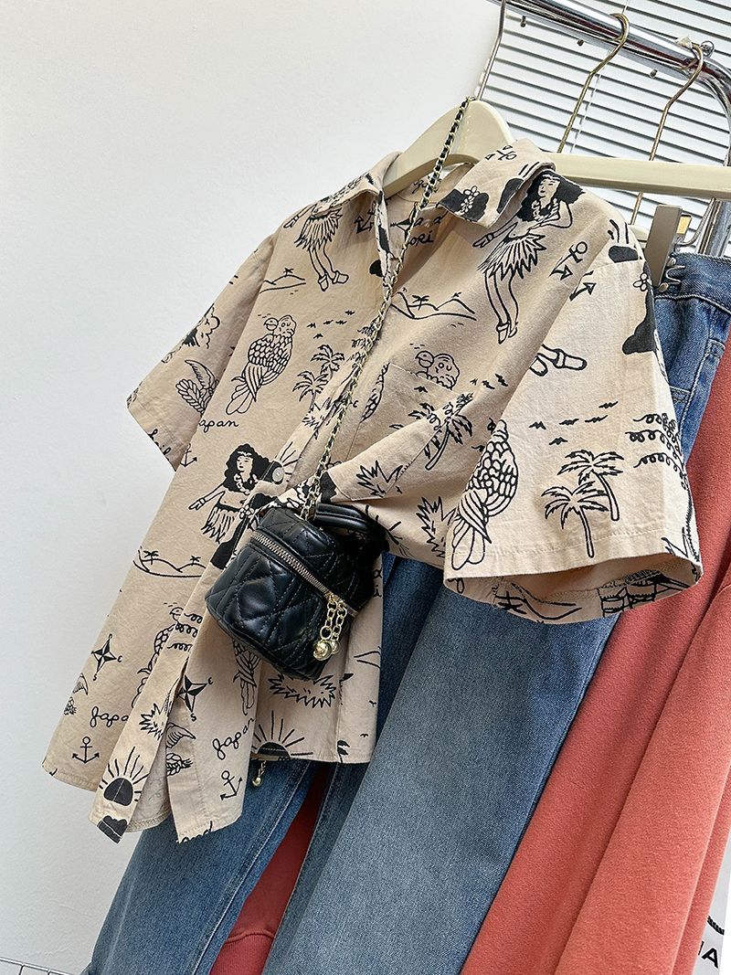 Retro Hong Kong style printed short-sleeved shirt for women in summer large size design sense Hawaiian vacation style beach casual floral shirt