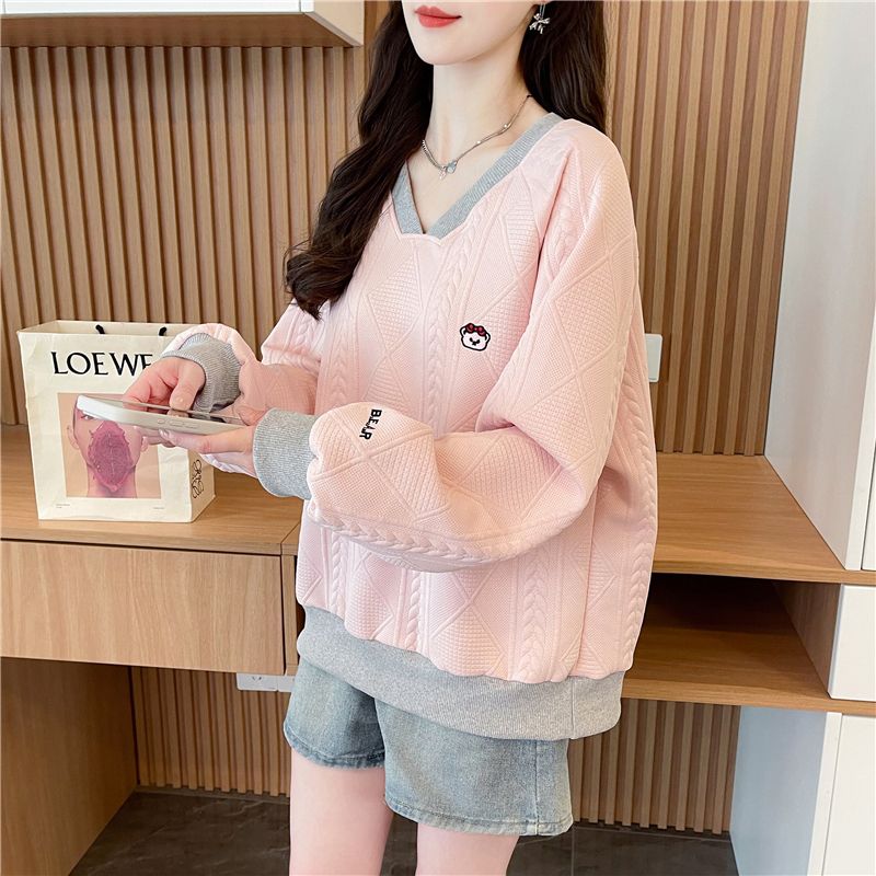 Real shot of Korean loose spring and autumn style embroidered splicing jacquard sweatshirt for women
