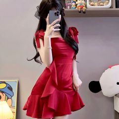 2025夏季新款女裝辣妹短裙高端高級感紅色吊帶小眾設計感連衣裙女