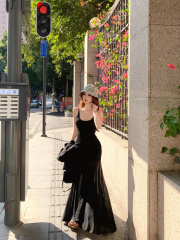 Real photo of light fairy skirt in spring and summer cold art splicing mesh Xinjiang cotton slim knitted suspender skirt